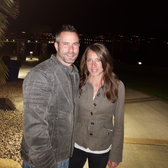 Meet your Posher, Emily - Picture 2 of 4